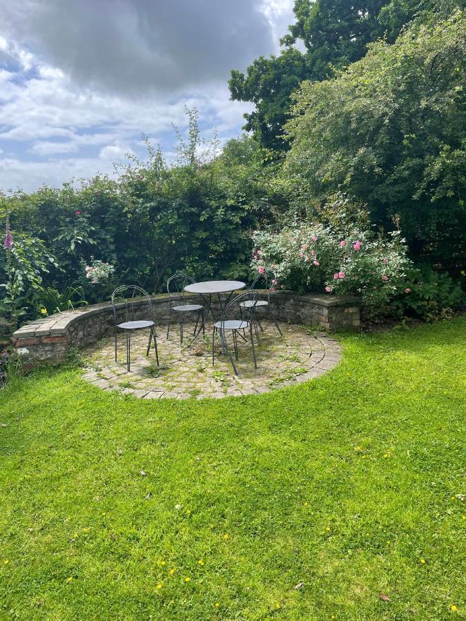 The Hideaway At Duffryn Mawr Self Catering Cottages Каубридж Экстерьер фото